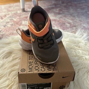 Toddler girl Nike downshifter shoes